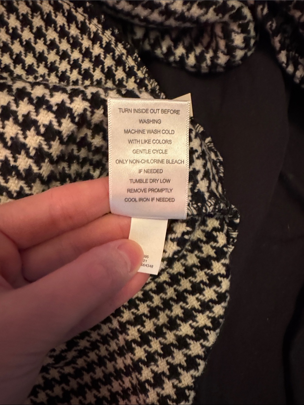 Checkered thick jacket. - Picture 7 of 7